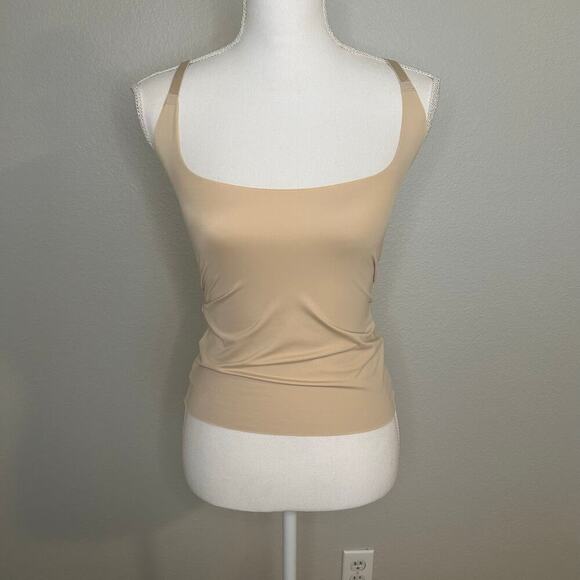 Wacoal nude halter scoop neck slip tank size S - Picture 1 of 6